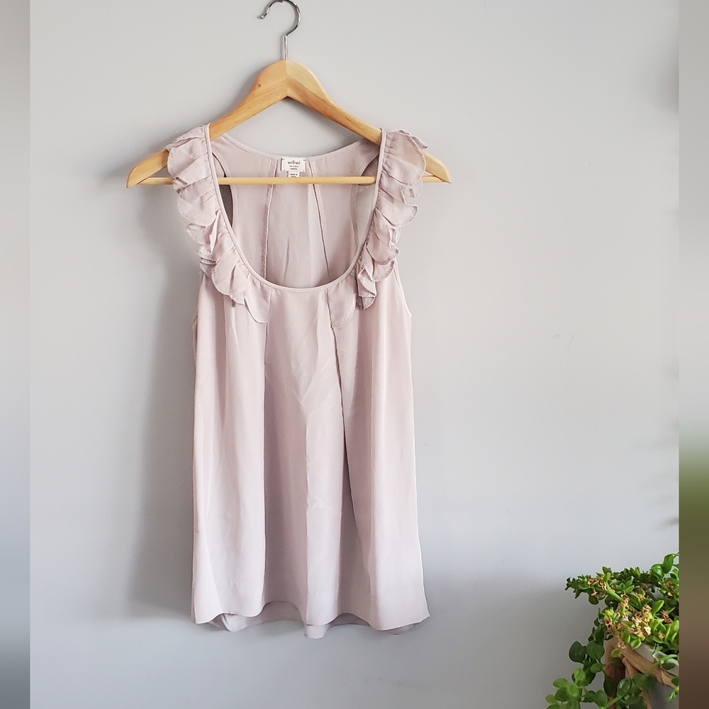 aritzia wilfred silk sleeveless blouse. size small EUC - Picture 6 of 6